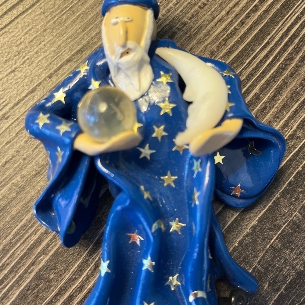Tumbleweed Design Merlin the Wizard brooch pin. 1991.
